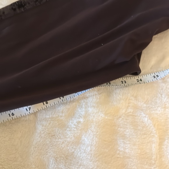 Beautiful Align Cropped Leggings Size 8 - Picture 5 of 5